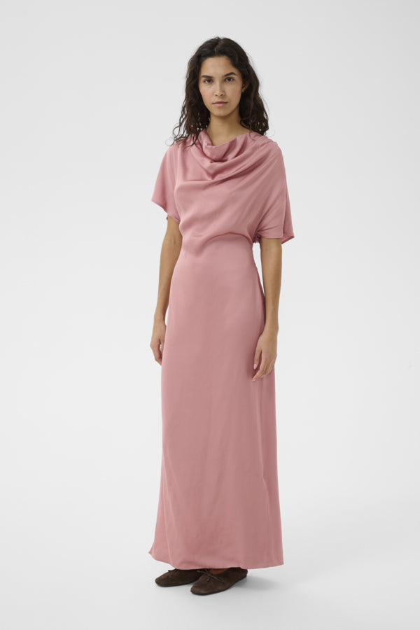 SLEvilia Dress rosa