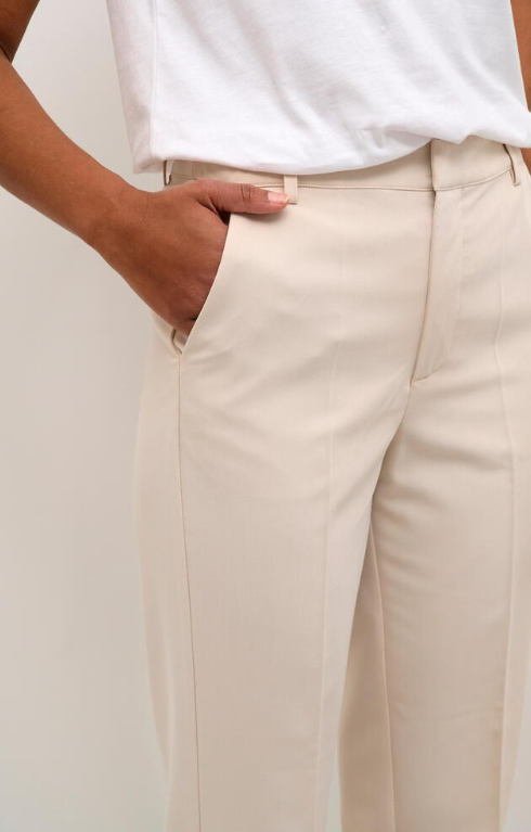 KAsakura pants  - Antique White