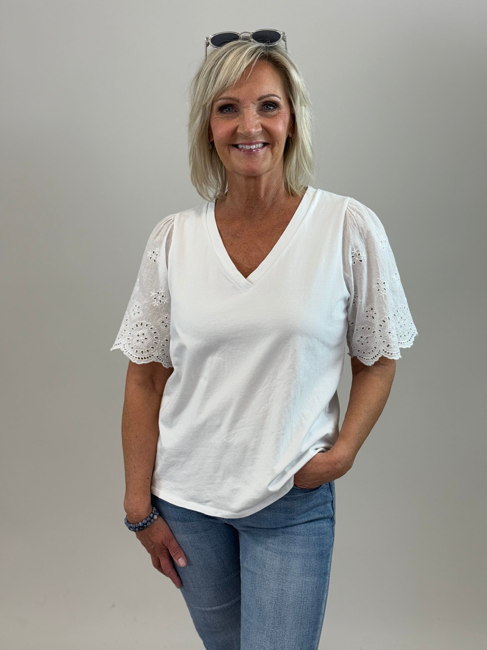 Syllan top vit & coral
